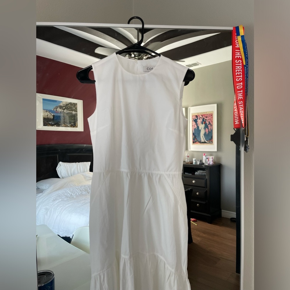 COPY - NWOT COS White Tiered Open Back Maxi Dress Size 6